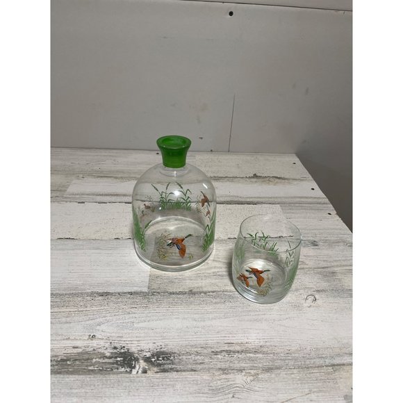 Glass decanter with glass - Picture 1 of 10